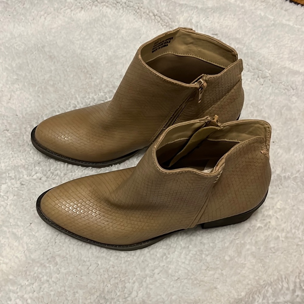 Tan snake print boots